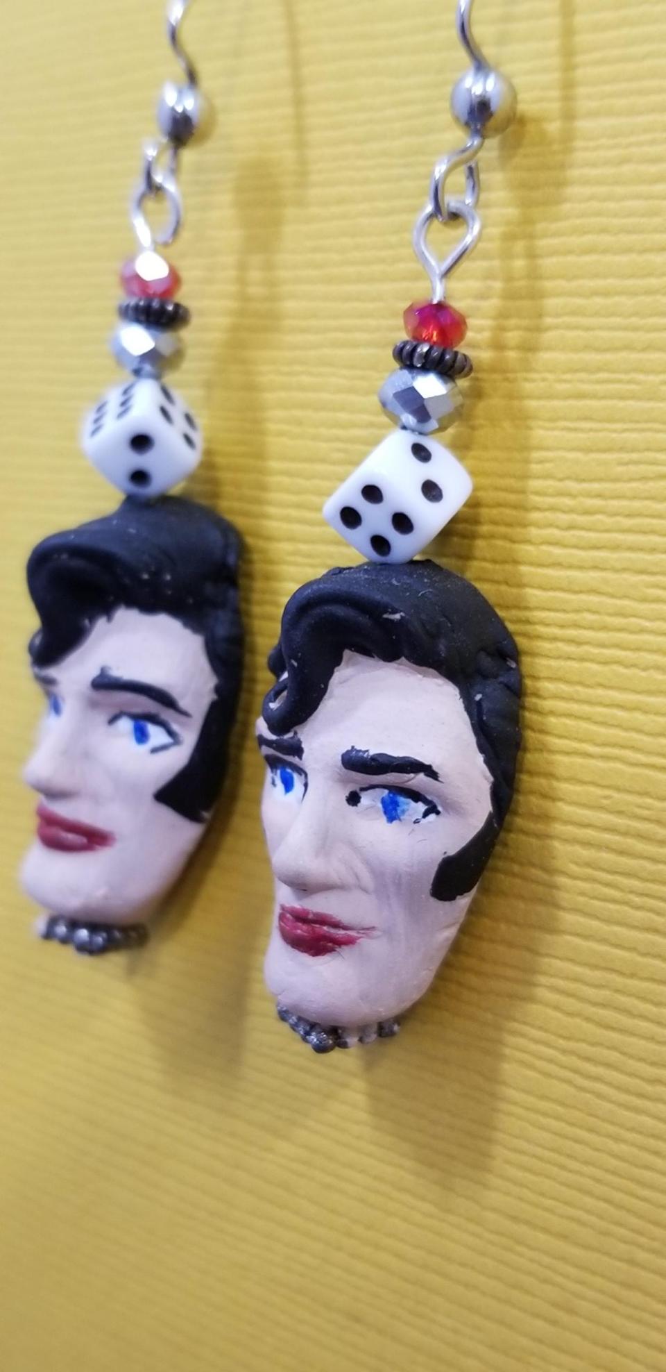 Gambling Elvis Head Earrings - Image 2