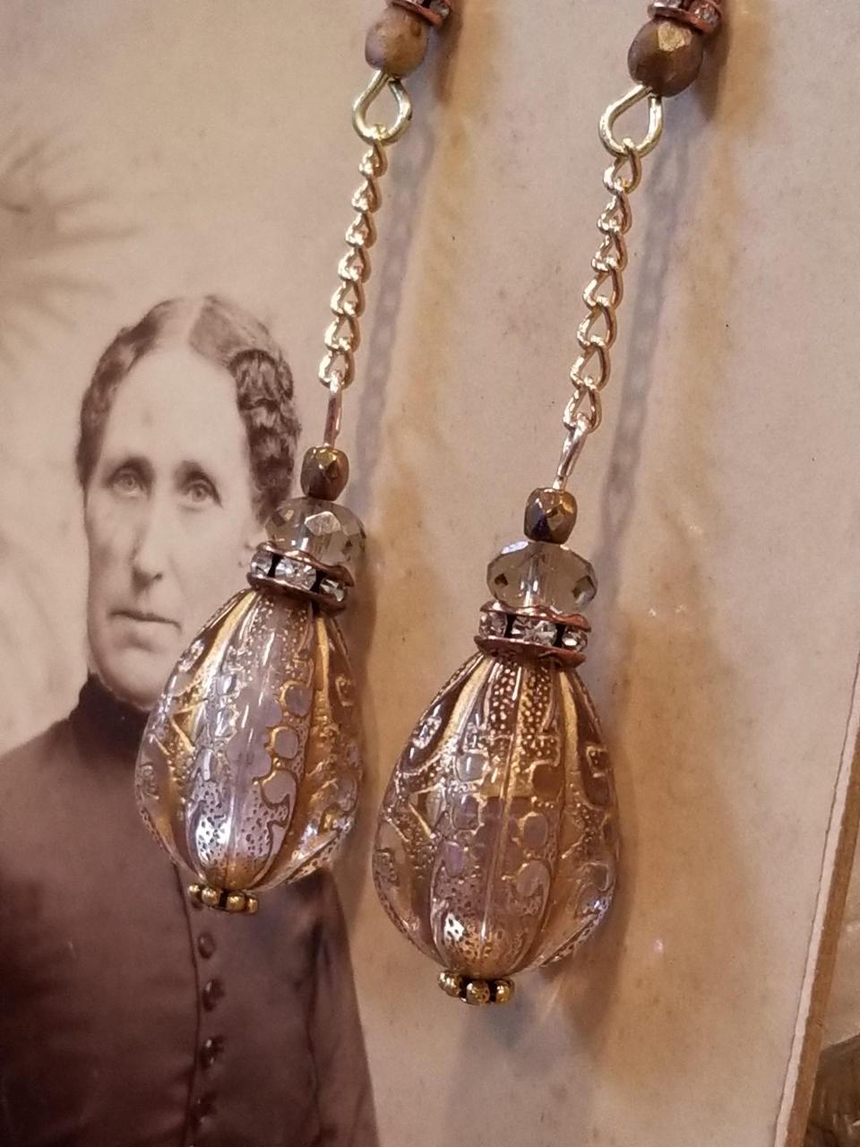 Glamorous Ball and Chain Earrings - Image 2