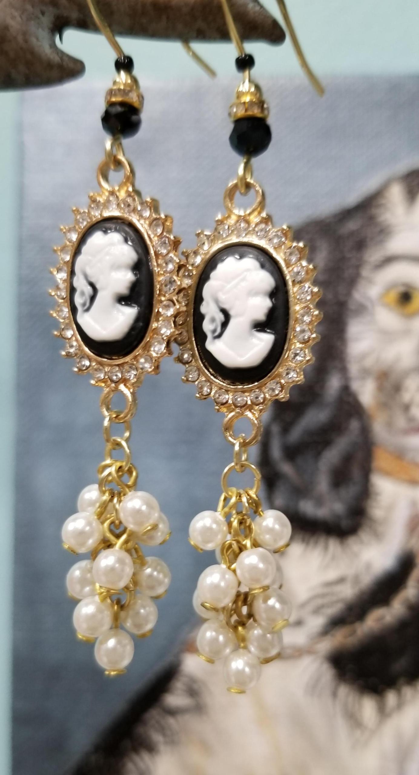 Lady Cameo Jewelry Set Black and White Minimalist Classical Casual Gold Cameo  Earrings and Ring Office Jewelry Set Women Gift for Her - Yahoo Shopping